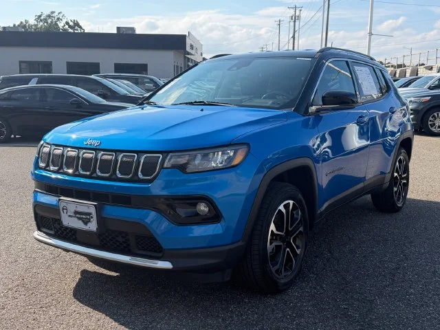 Used 2022 Laser Blue Jeep Limited image 9