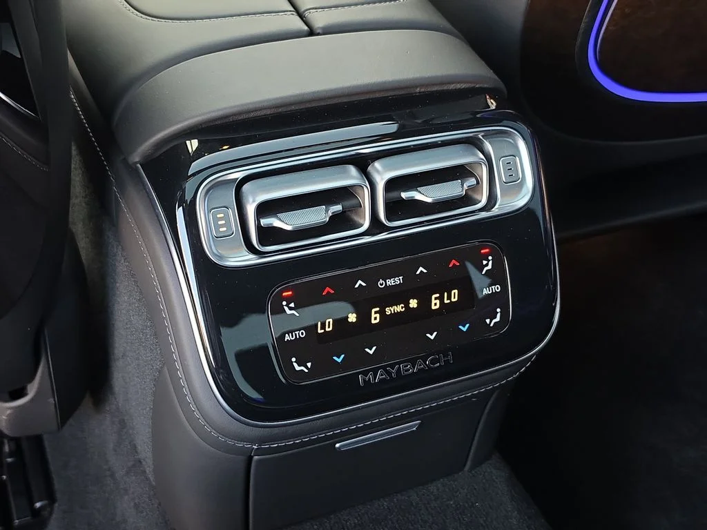 Used 2021 Black Mercedes-Benz Maybach S 580 image 19