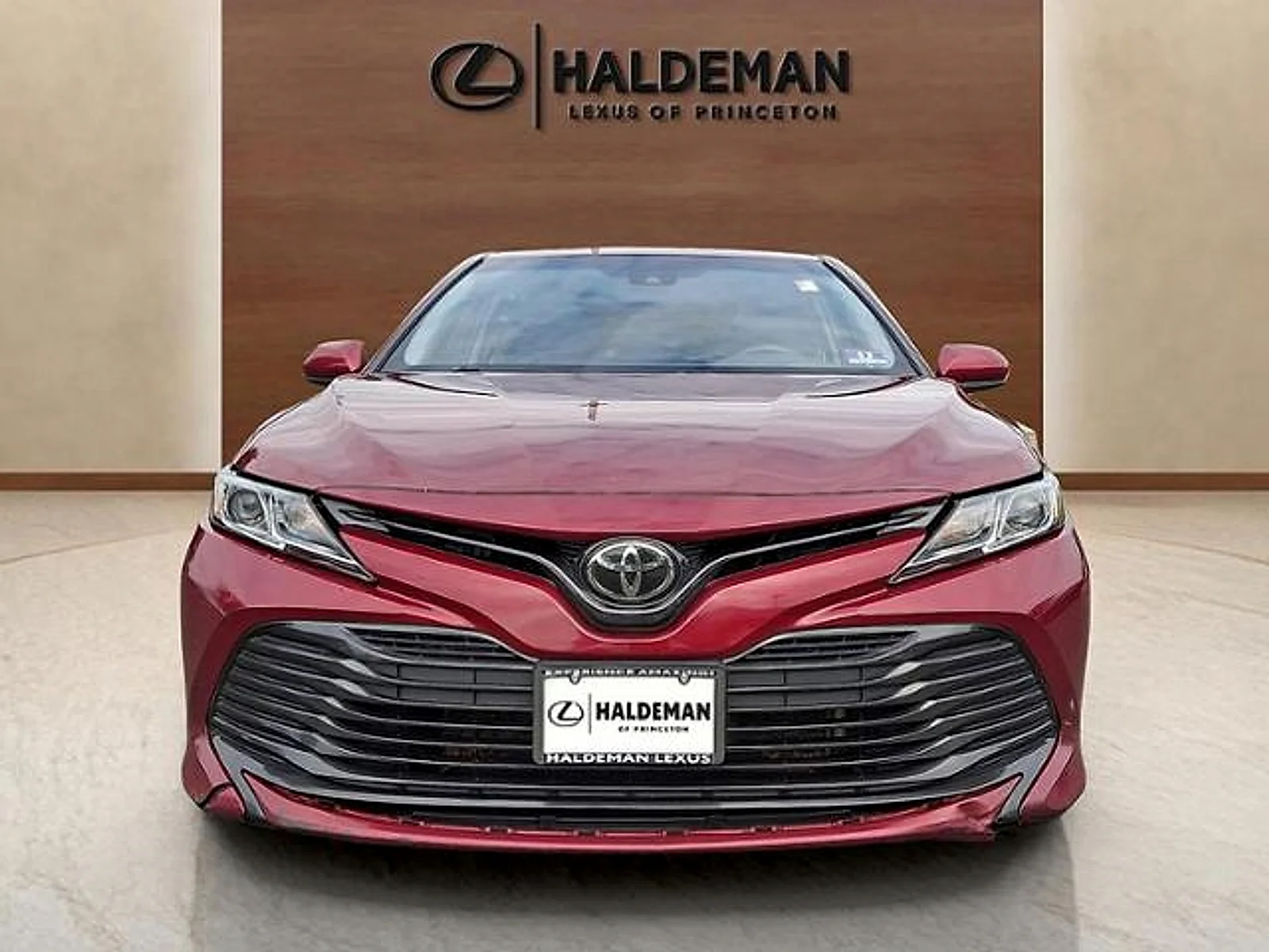 Used 2018 Toyota Camry LE with VIN 4T1B11HK8JU518946 for sale in Lawrence Township, NJ