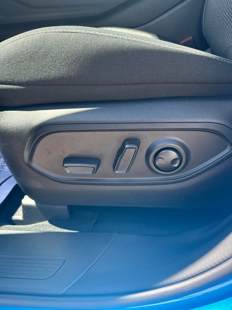 New 2026 Blue Jeep Laredo image 21