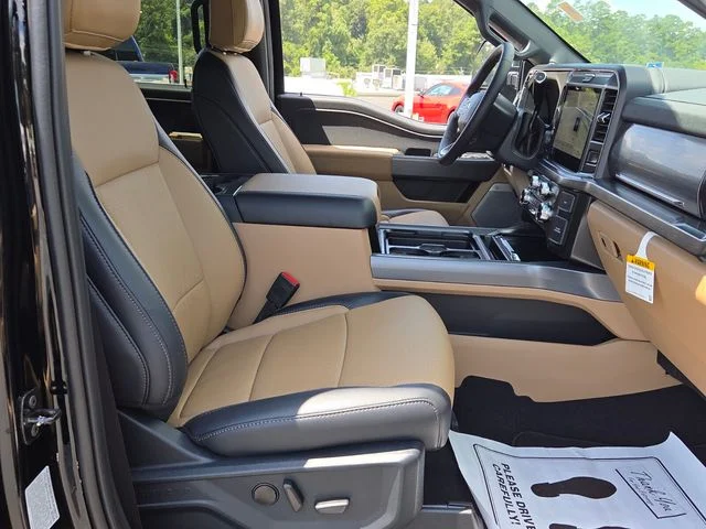 New 2026 Agate Black Metallic Ford F-250® Lariat® image 11