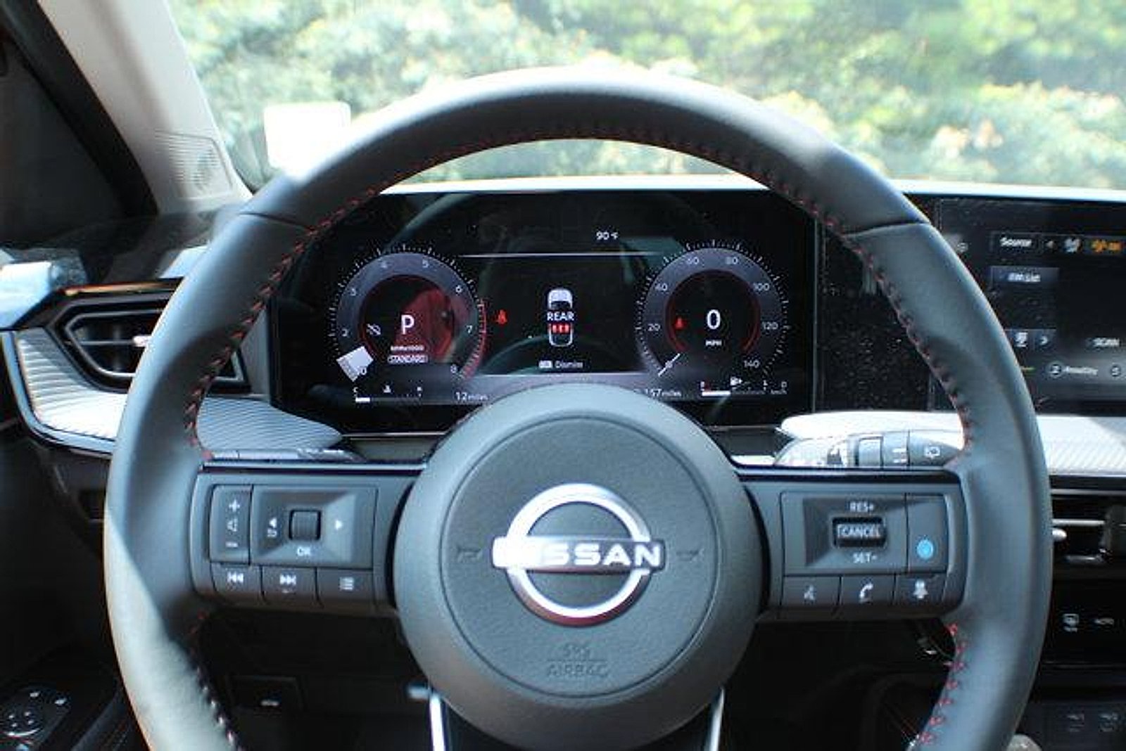 2025 Nissan Kicks SR - Photo 7