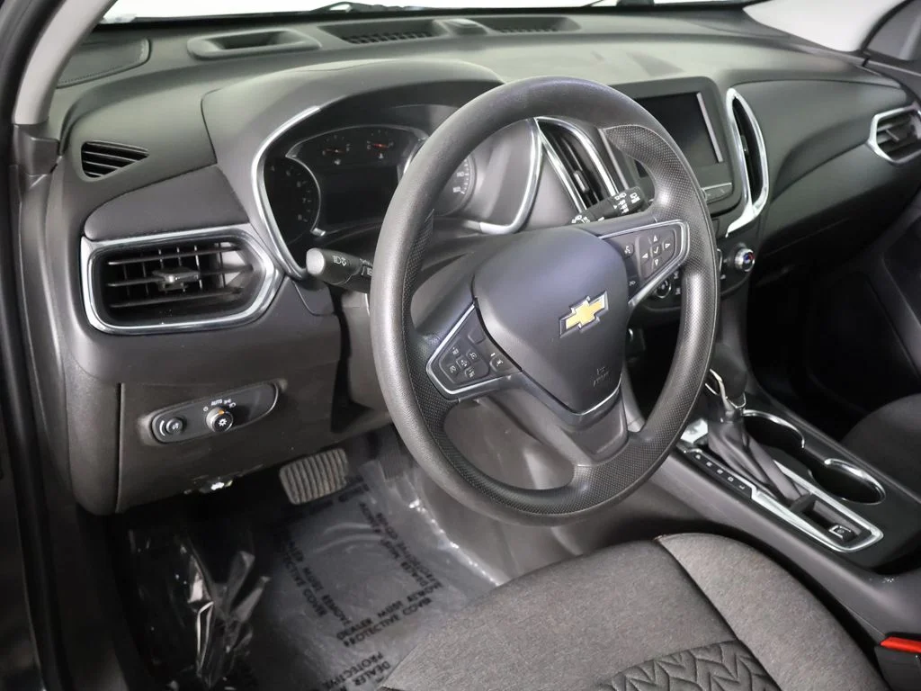 Used 2022 Gray Chevrolet LT image 23