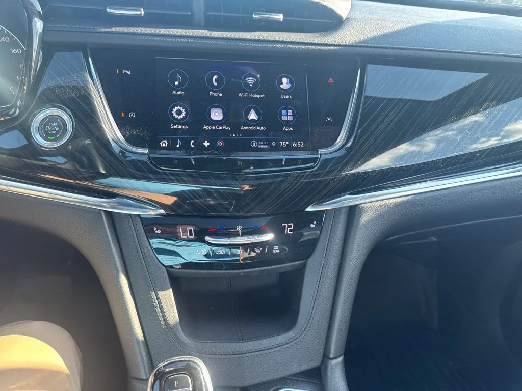 Used 2021 Crystal White Tri-Coat Cadillac Premium Luxury image 21