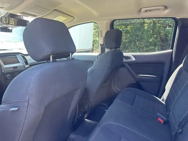 Used 2019 Black Ford XLT image 23
