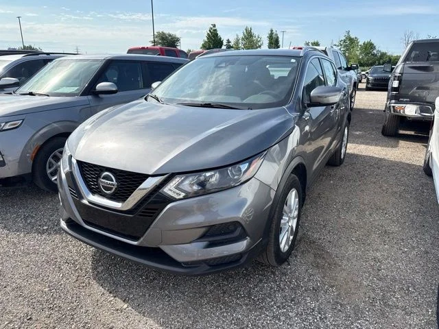 2020 Nissan Rogue Sport SV FWD's photo