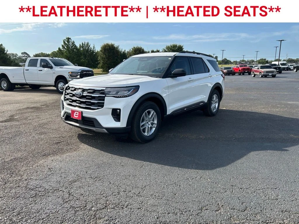 New 2026 Star White Metallic Tri-Coat Ford Active image 3