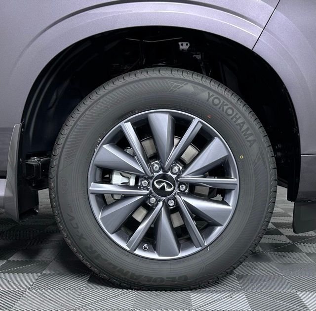Certified Used 2026 Gray INFINITI PURE image 9