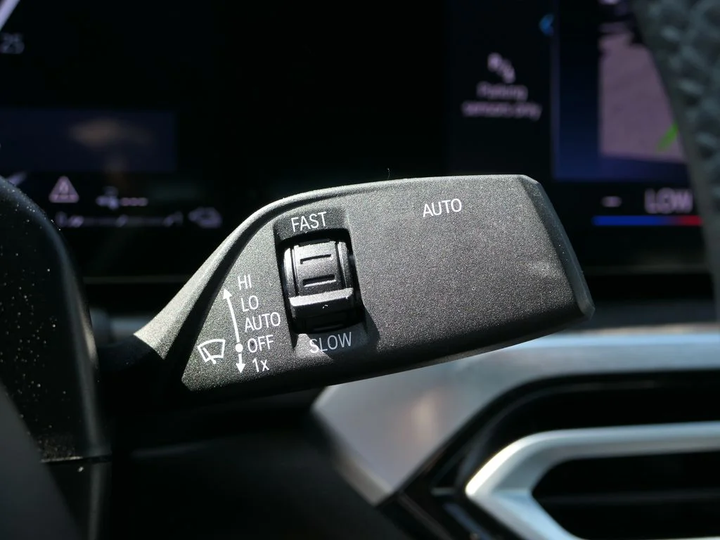 Used 2024 Jet Black BMW 330e iPerformance image 15