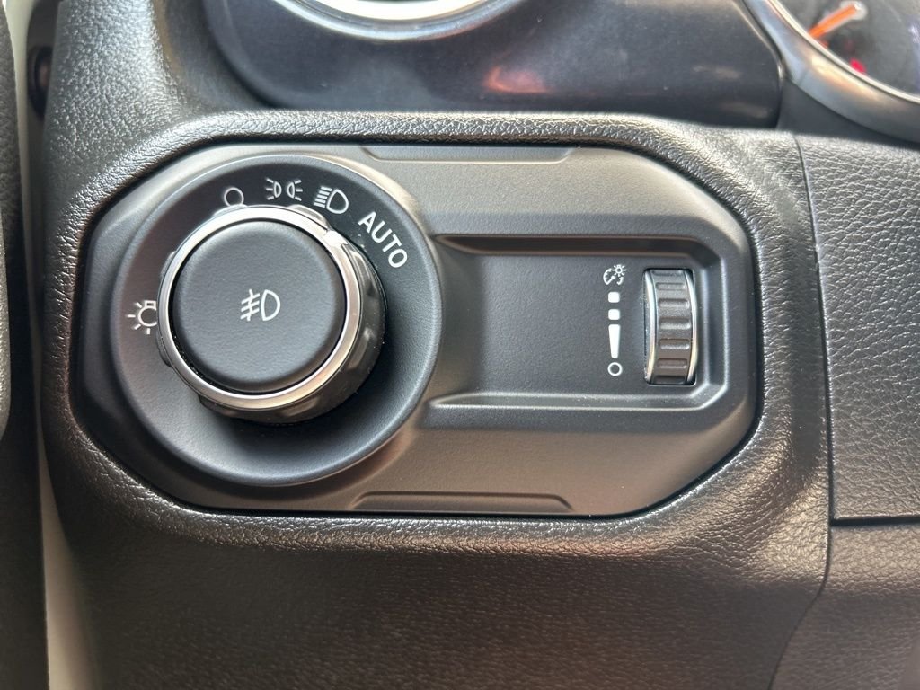 Used 2023 Gray Jeep Rubicon 392 image 25
