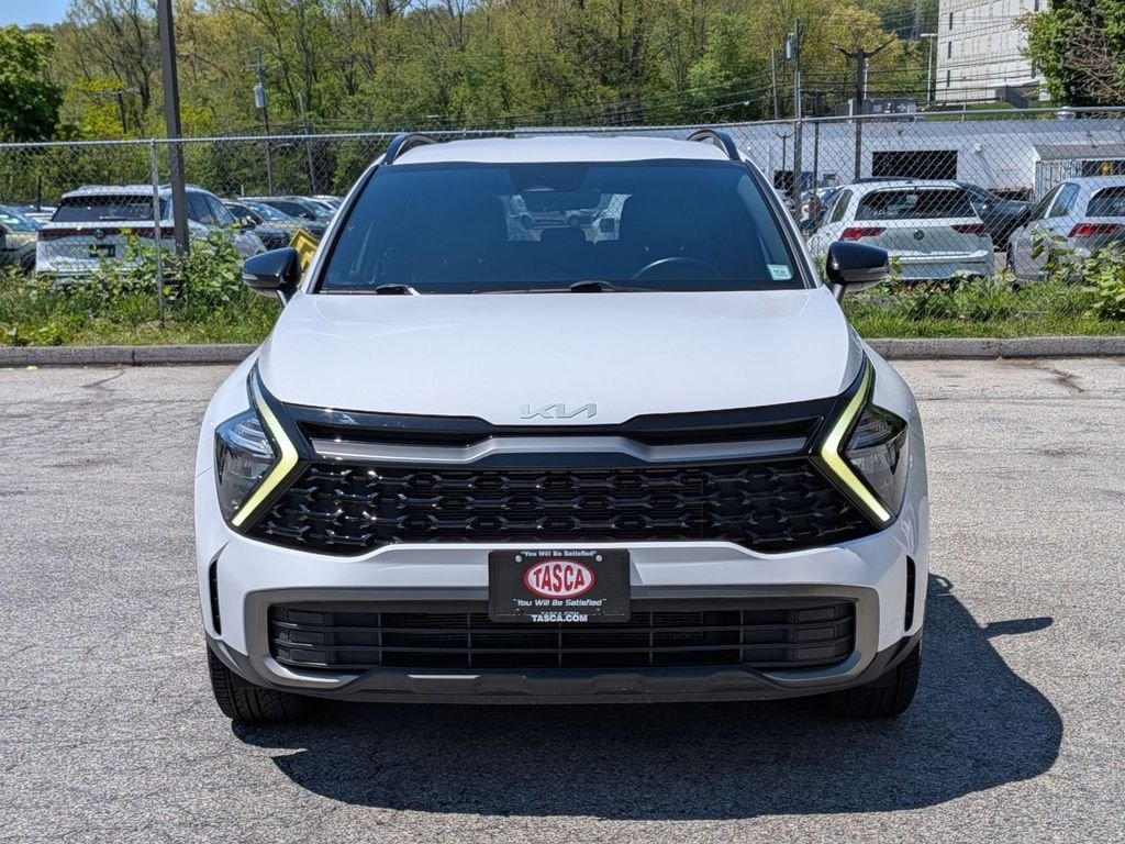 Used 2023 White Kia X-Line image 10