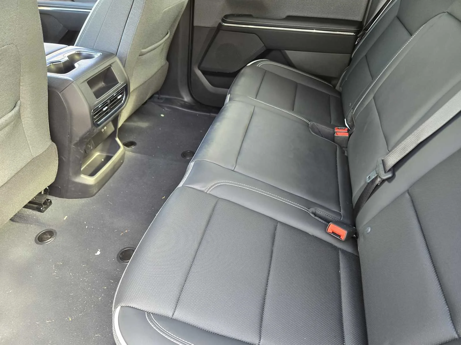 2026 GMC Sierra EV Elevation - Photo 18