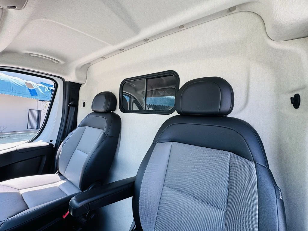 Used 2025 White Ram High Roof image 12
