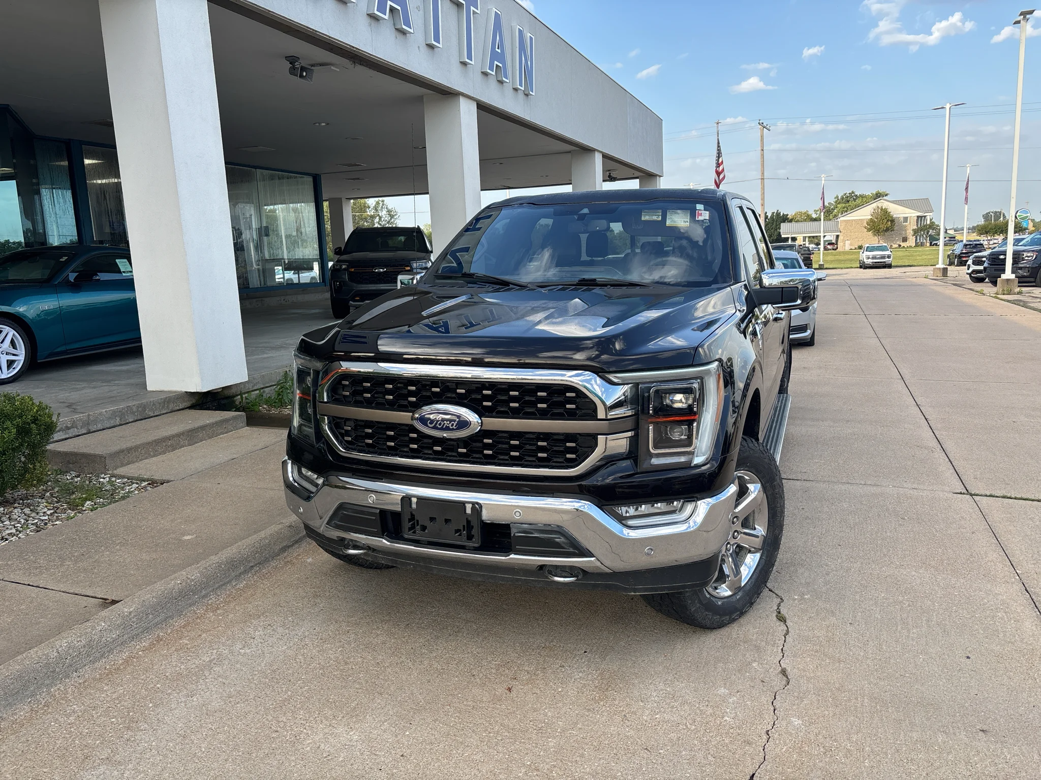 Used 2021 Kodiak Brown Metallic Ford King Ranch image 2