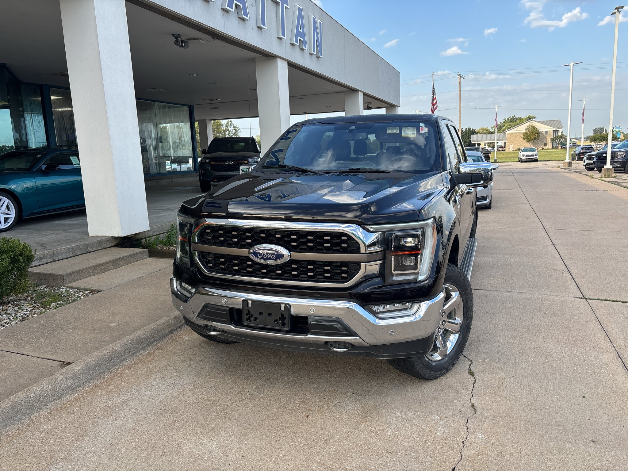 Used 2021 Kodiak Brown Metallic Ford King Ranch image 2