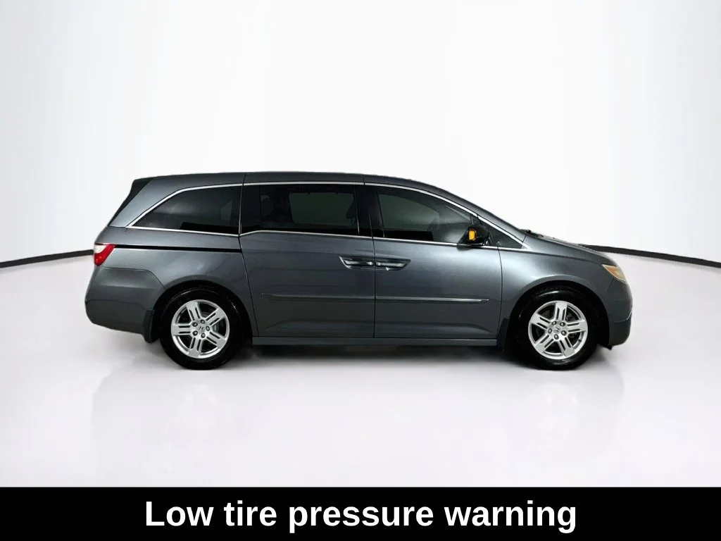 Used 2011 Gray Honda Touring image 8