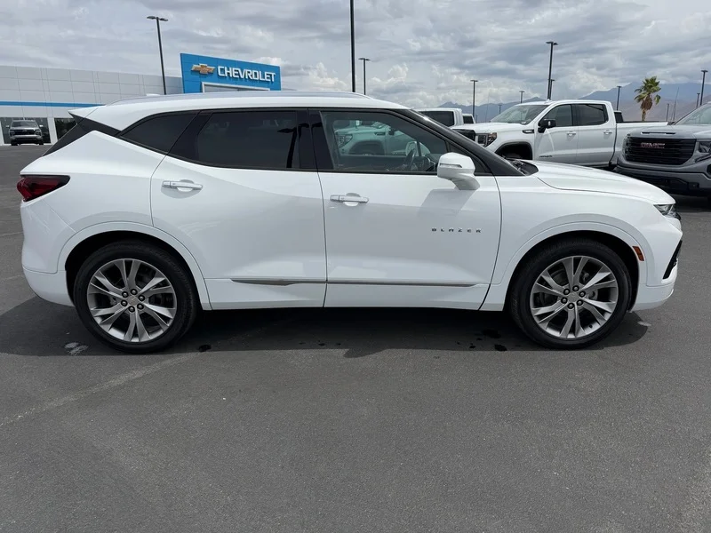 Used 2019 Chevrolet Blazer Premier with VIN 3GNKBFRS9KS642004 for sale in Pahrump, NV