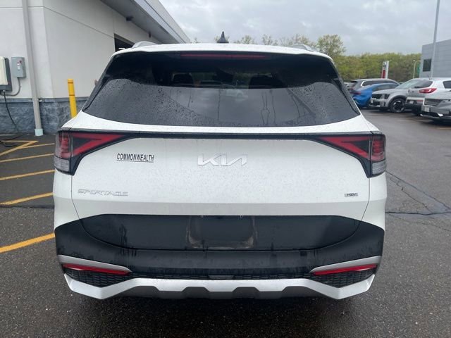 Used 2023 Snow White Pearl Kia EX image 4