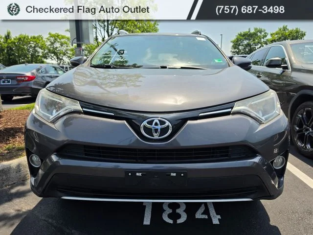 Used 2016 Magnetic Gray Metallic Toyota XLE image 2