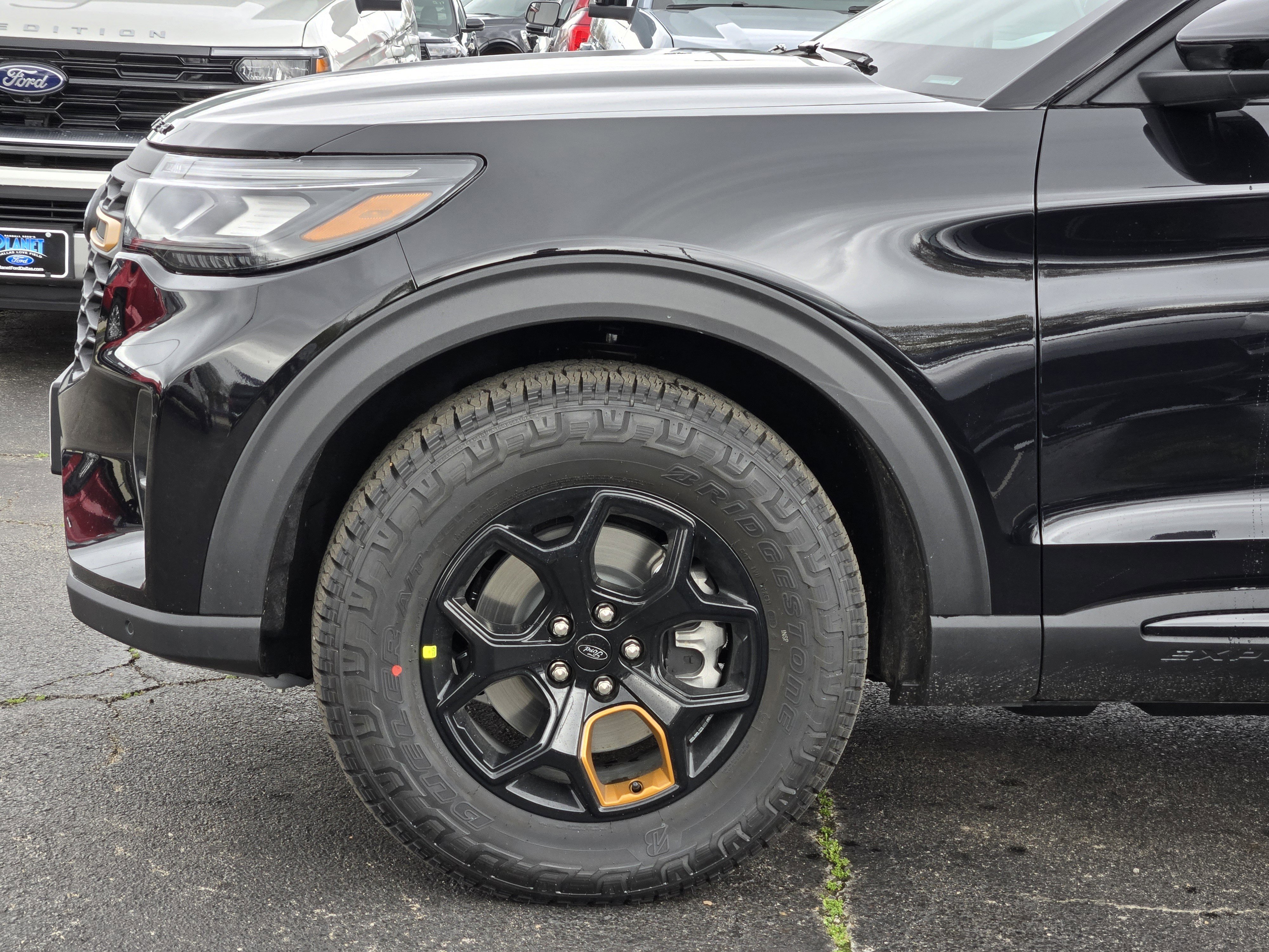 New 2026 Agate Black Metallic Ford Tremor image 6