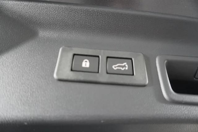 New 2026 MAGNETITE GRAY METALLIC Subaru Limited Hybrid image 27