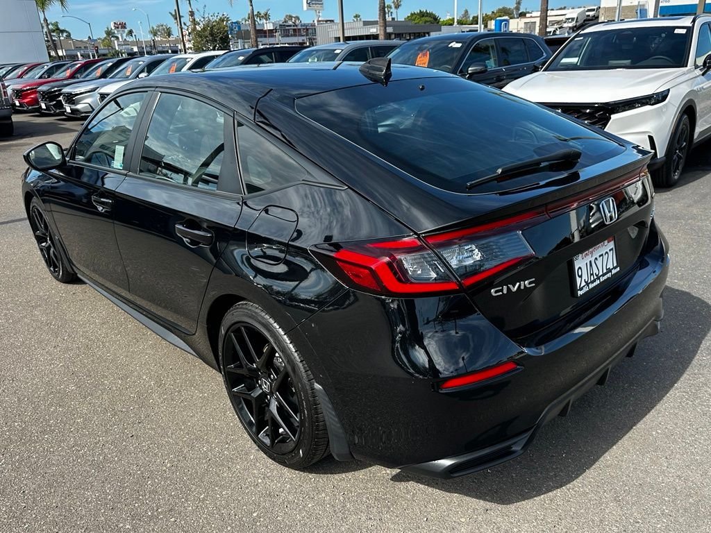 Used 2023  Honda Sport image 8