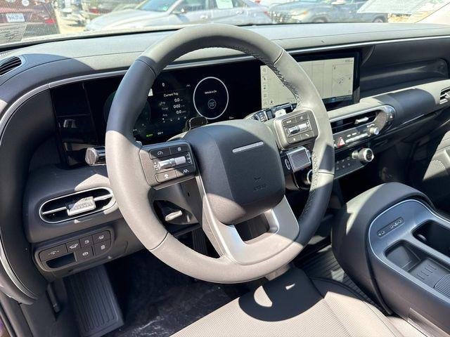 New 2026 Black Hyundai SEL 7P image 2