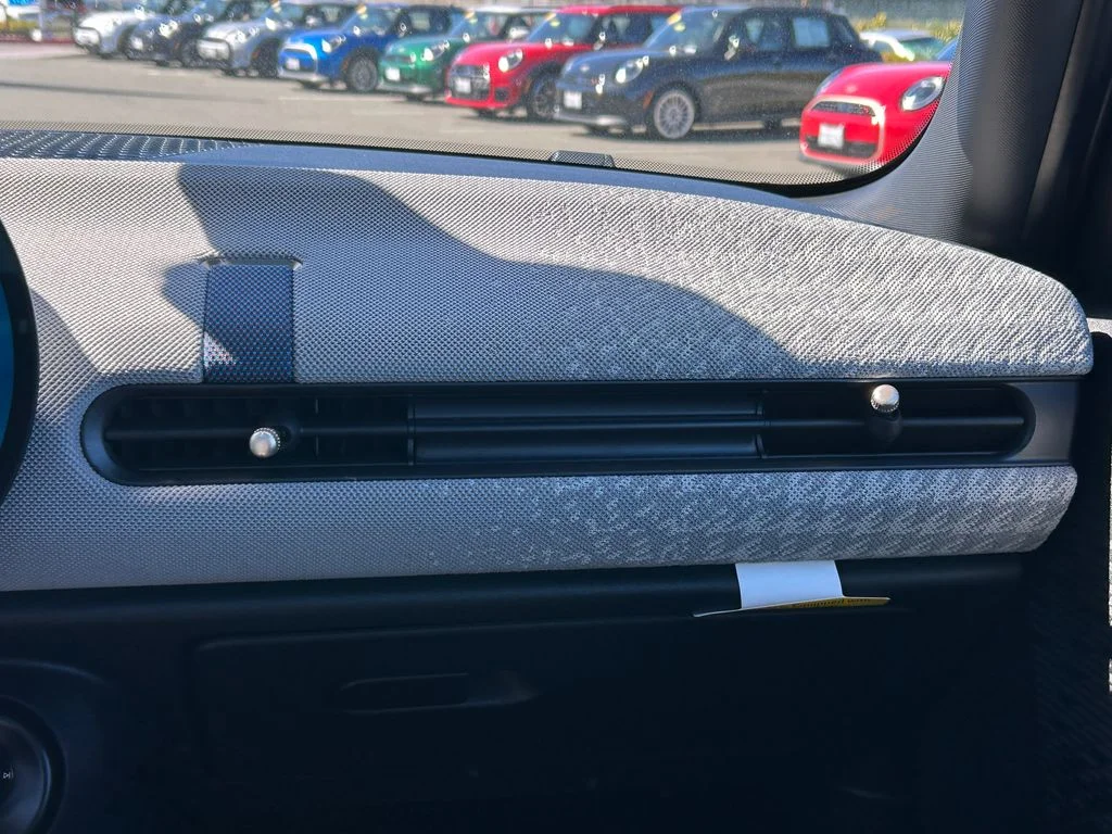 2025 MINI Hardtop 4 Door S - Photo 25