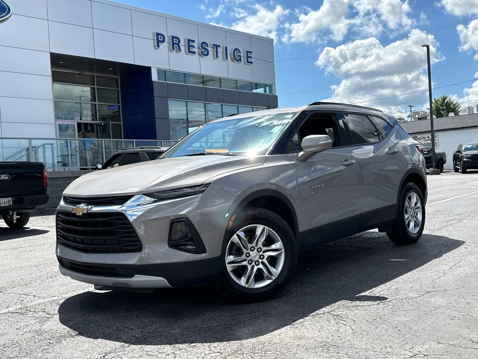 Used 2021 Gray Chevrolet LT image 15