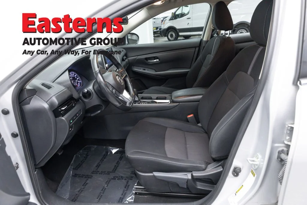 Used 2023 Silver Nissan SV image 14
