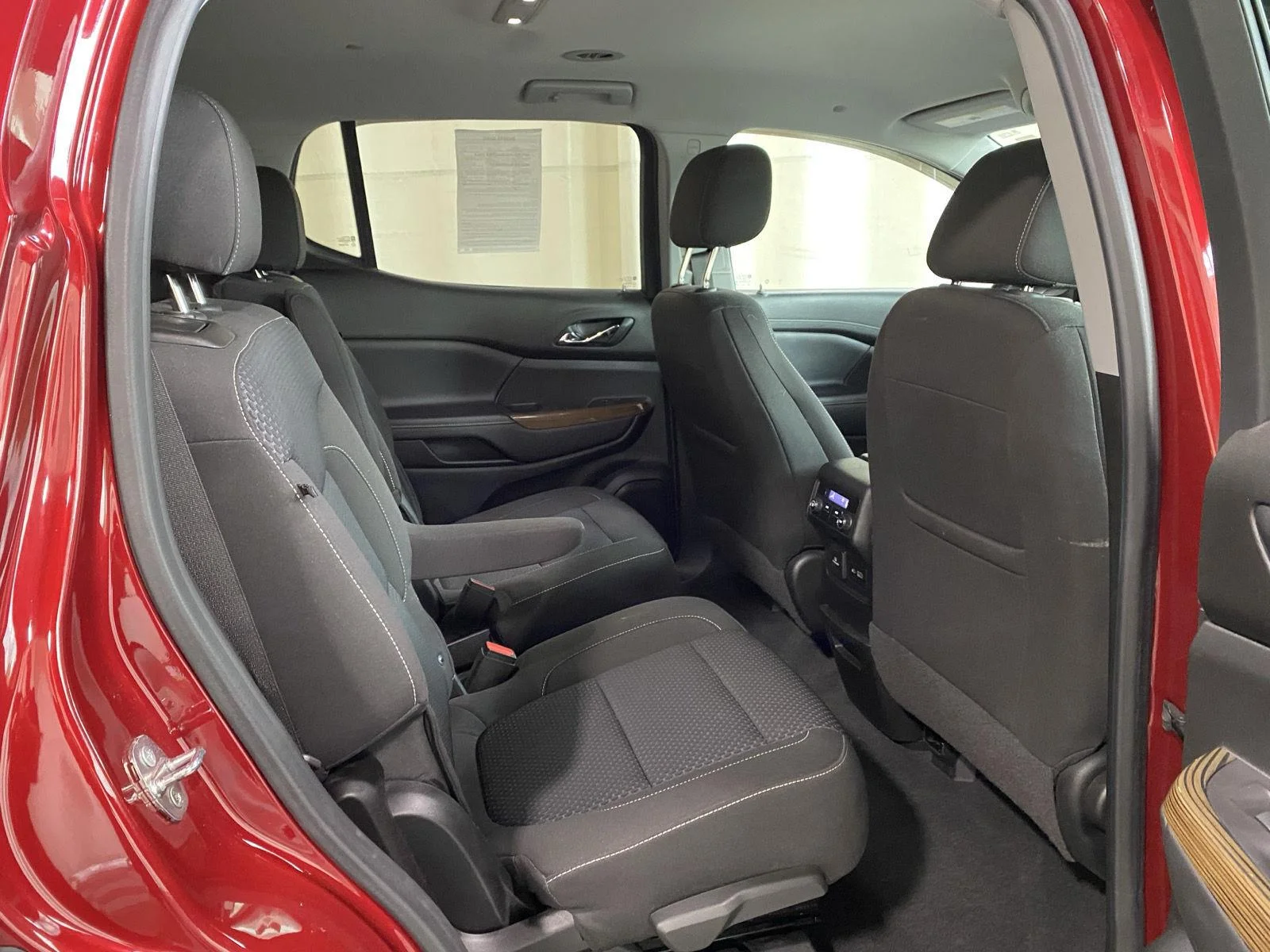 Used 2020 Red Quartz Tintcoat GMC SLE image 12
