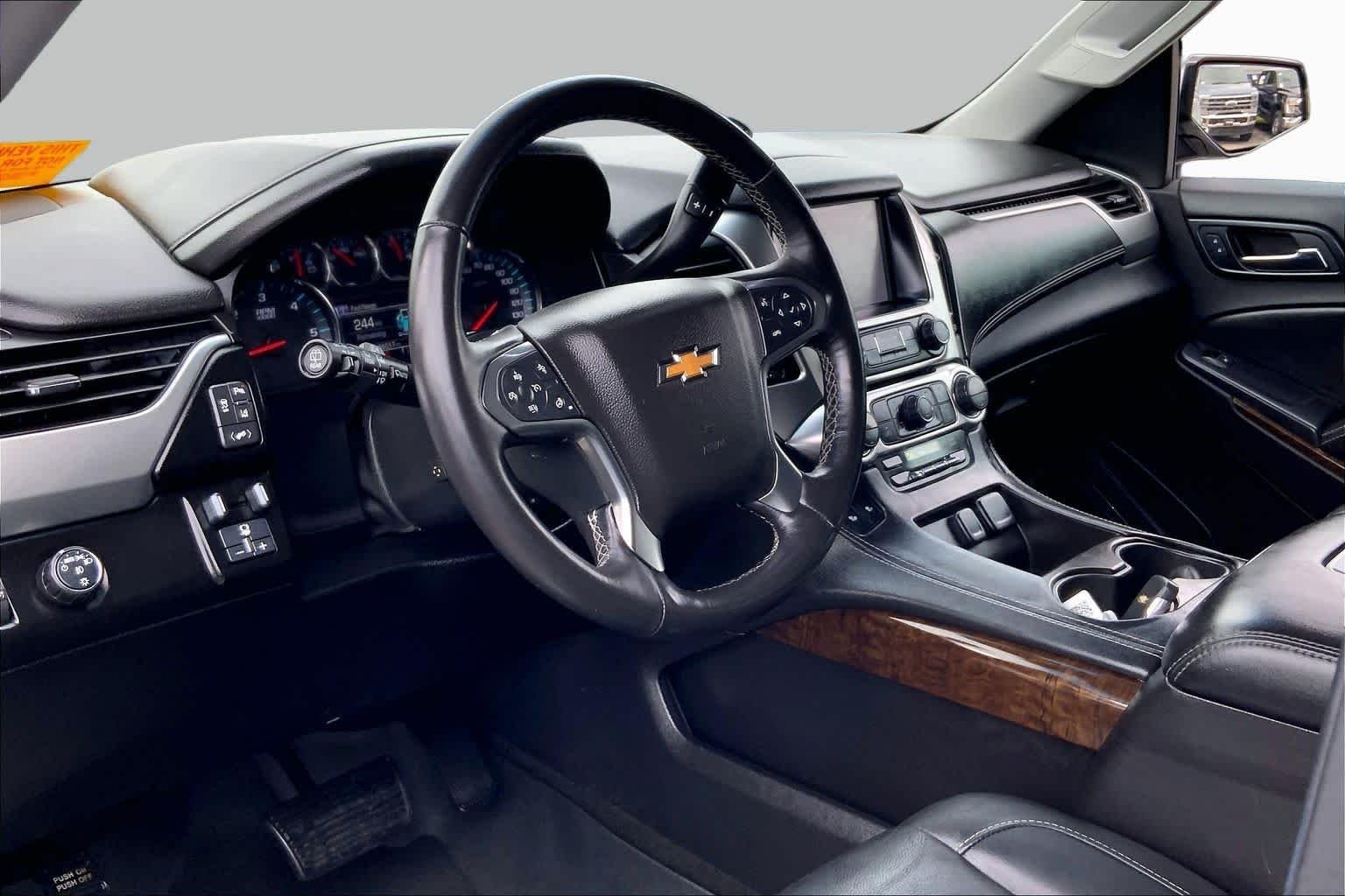 Used 2015 Silver Ice Metallic Chevrolet LT image 16