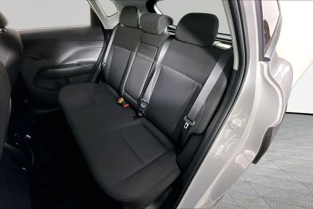 Used 2025 Gray Hyundai SEL image 21