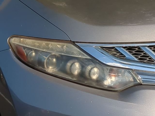 Used 2011 Platinum Graphite Metallic Nissan Base image 4