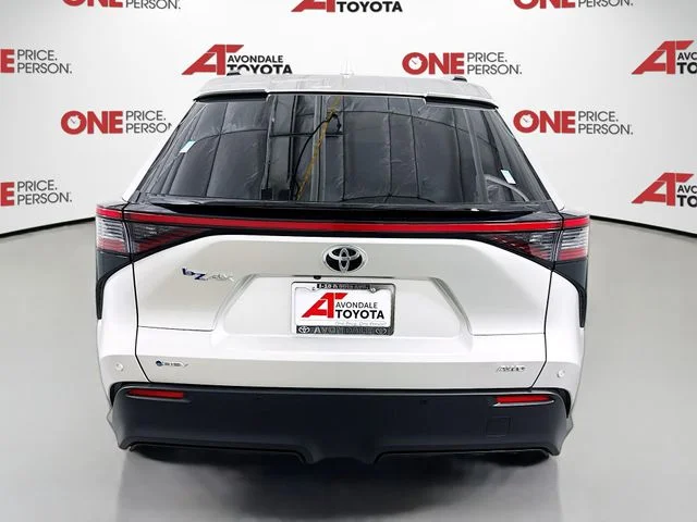 Certified Used 2024 Silver Toyota XLE image 7