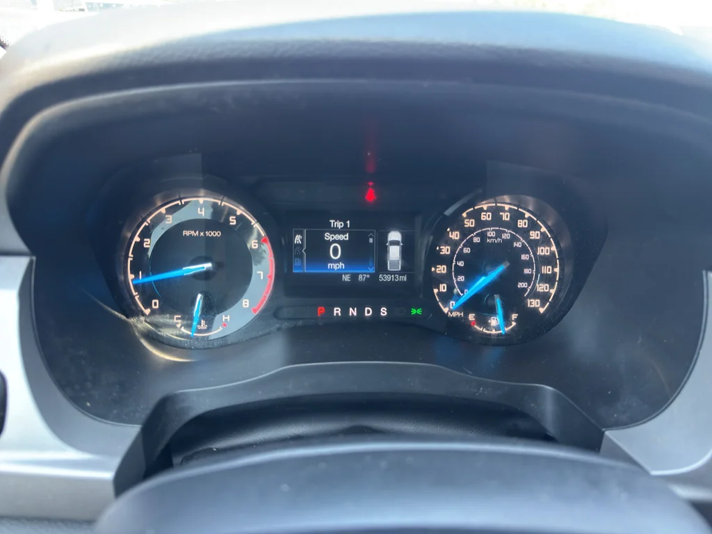 Used 2023 Cactus Green / Gray Ford XLT image 9