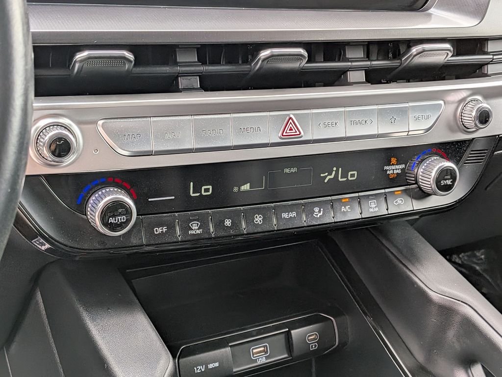 2023 Kia Telluride LX - Photo 21