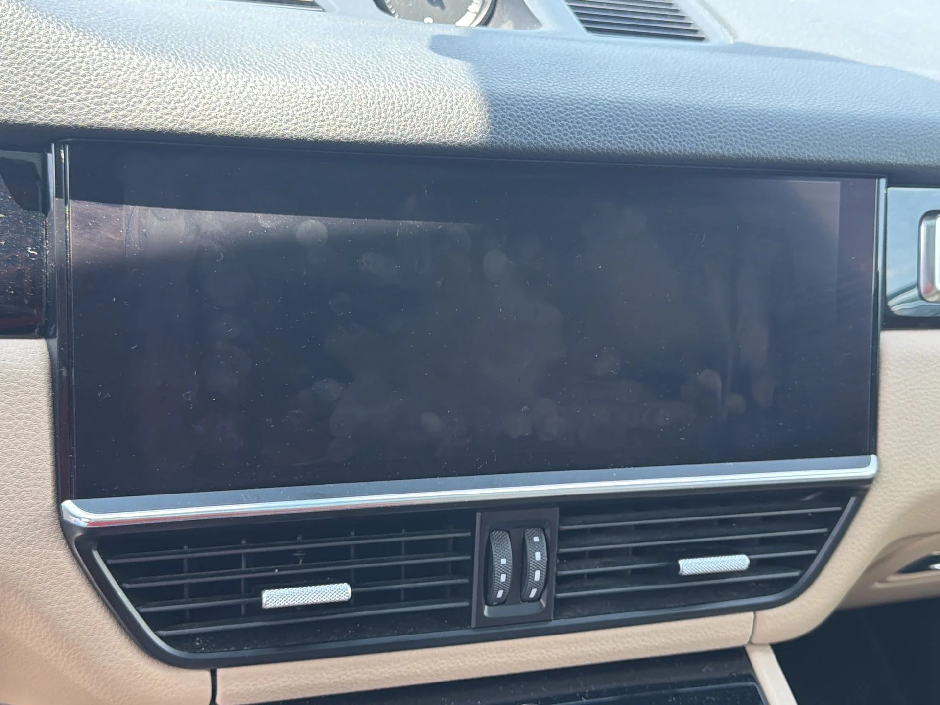 Used 2020 Silver Porsche Base image 9
