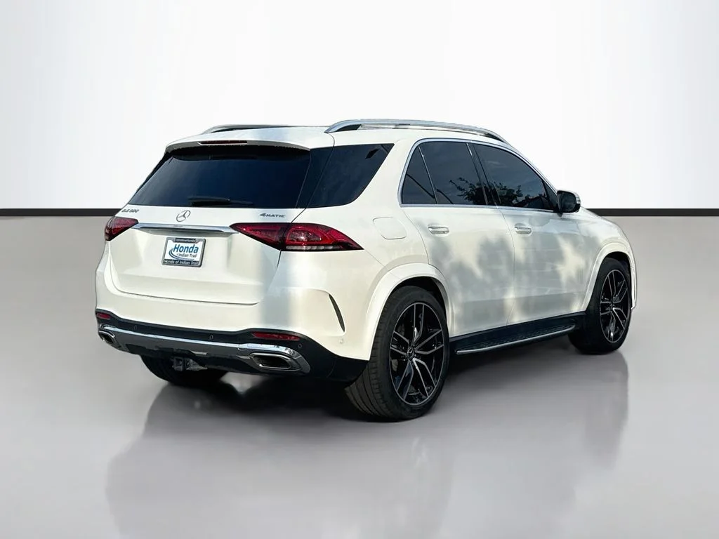 Used 2023  Mercedes-Benz GLE 580 image 9