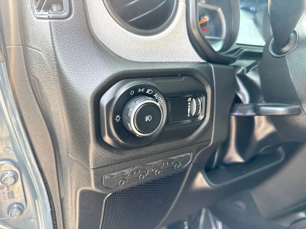 Used 2026 Gray Jeep Sport S image 12