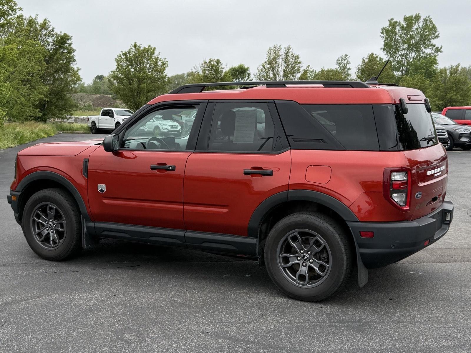 Used 2022 Hot Pepper Red Metallic Tinted Clearcoat Ford Big Bend image 6