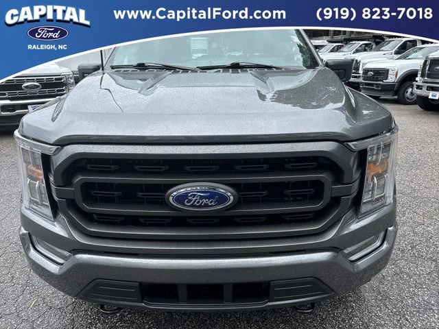Used 2023 Gray Ford XLT image 10