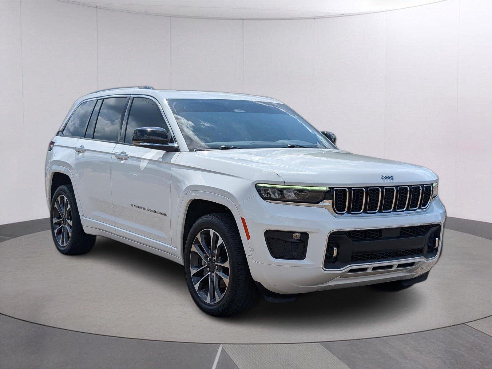 Used 2023 Bright White Clearcoat Jeep Overland image 7