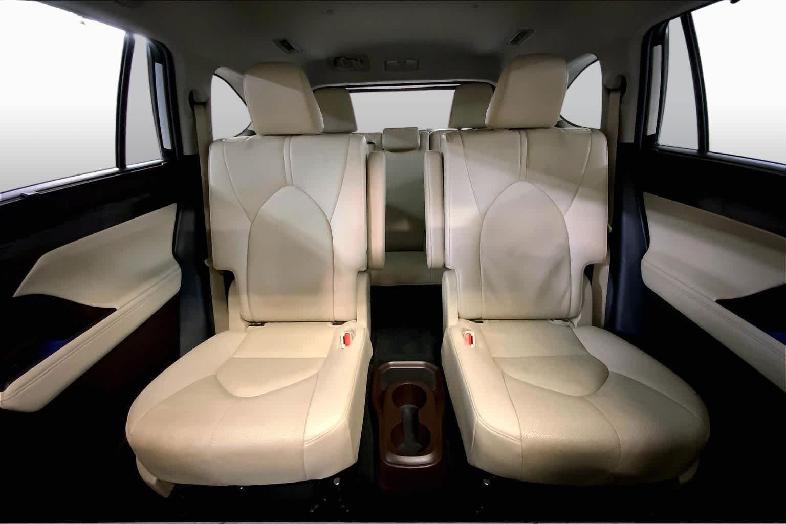 Used 2021 Blizzard Pearl Toyota Limited image 19