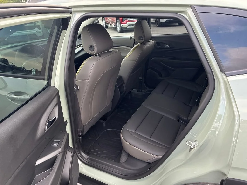 Used 2026 Cacti Green Chevrolet ACTIV image 35