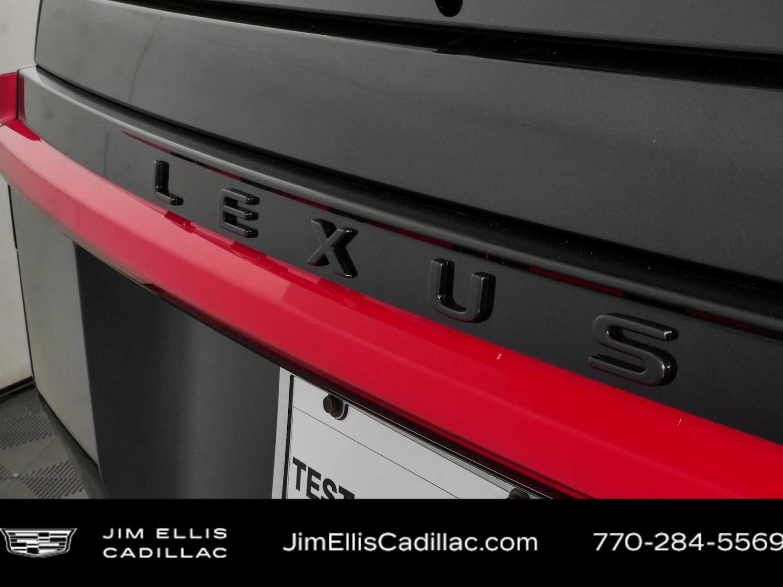 Used 2024  Lexus GX 550 Luxury image 38