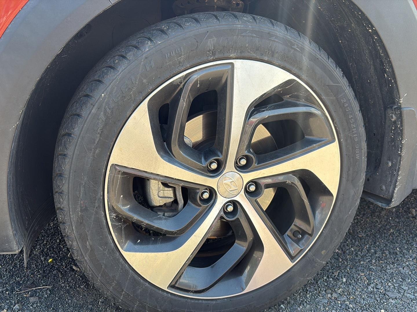 Used 2016 Sedona Sunset Hyundai Limited image 2