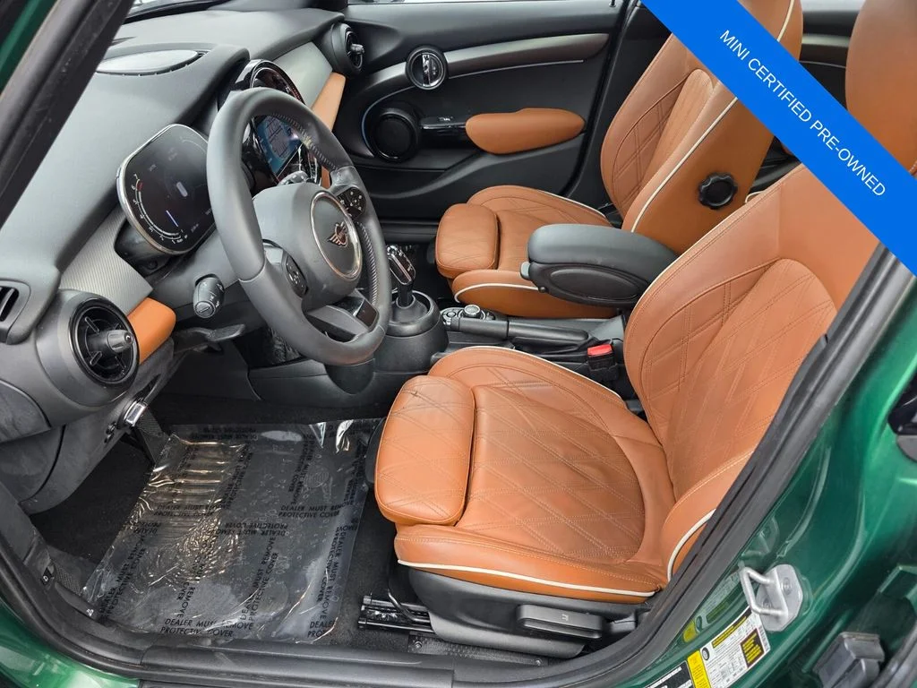 Certified Used 2024 Green MINI Signature image 9