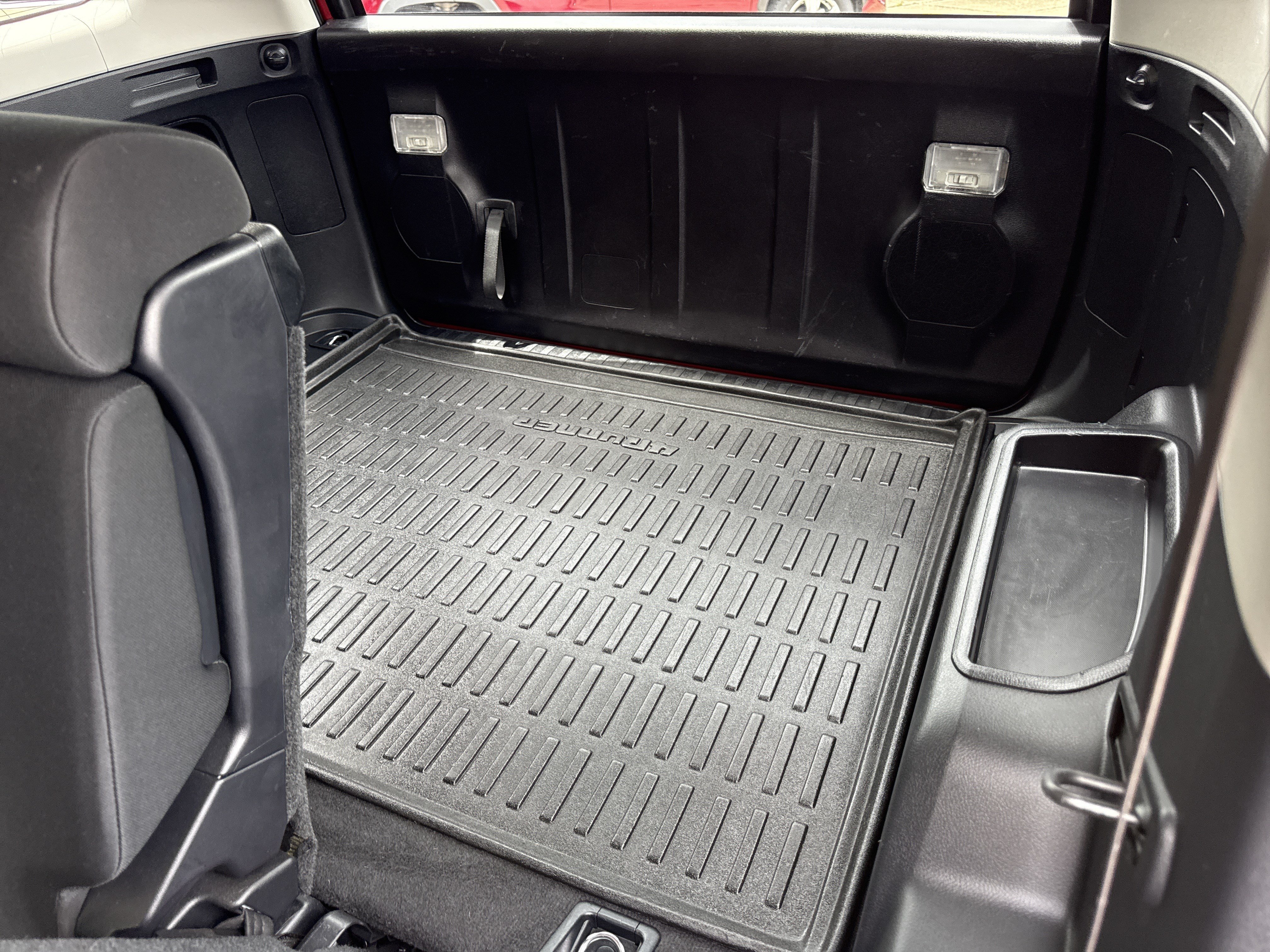 Used 2023  Toyota  image 14