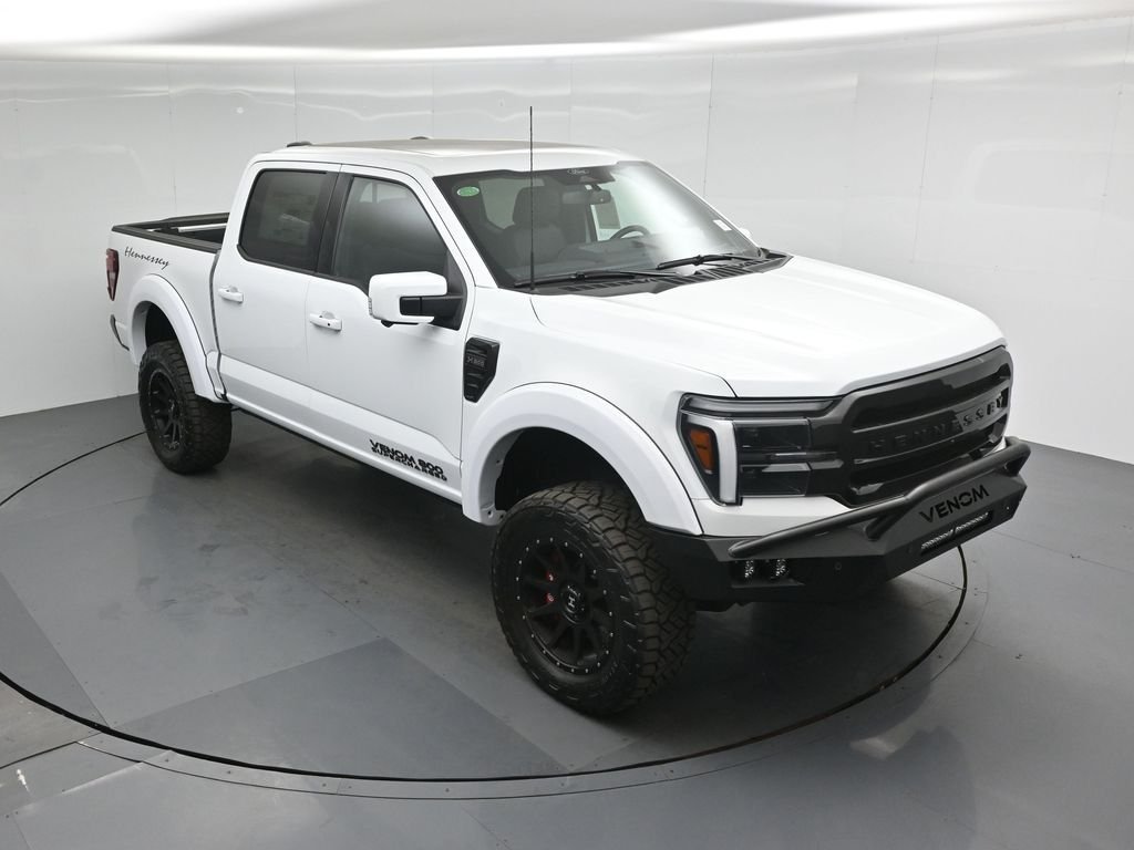 New 2025 Oxford White Ford Lariat image 40